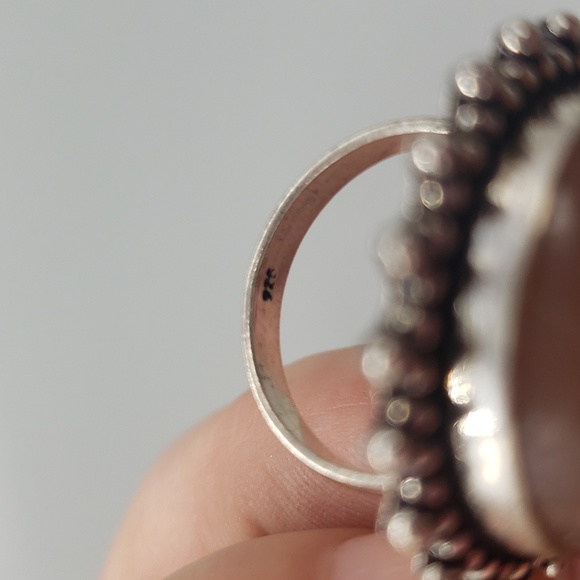 Sunstone Ring - Picture 5 of 5